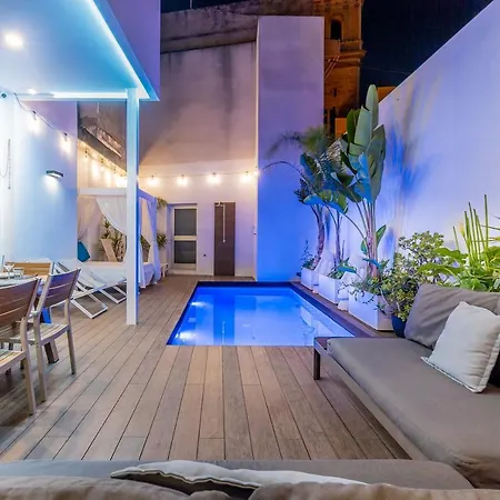 Villa Vlvilla - De Lujo En Valencia Con Piscina Privada Y Sala De Cine