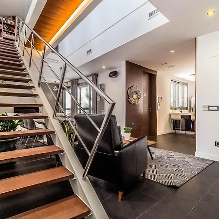 Vlvilla - De Lujo En Valencia Con Piscina Privada Y Sala De Cine Villa Burjassot